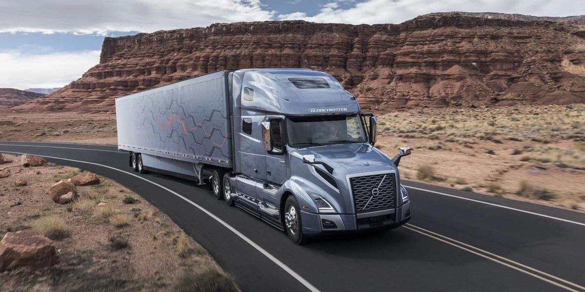 Used Truck Sales Surge 2024 – Buy Class 8 Sleepers at Low Prices